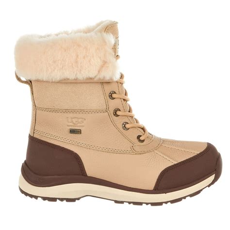 ugg snowboot